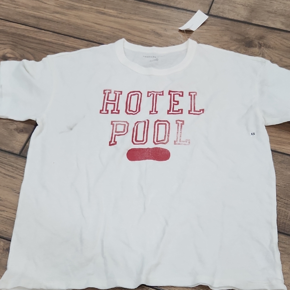 American Eagle Outfitters White Tee with Red Print